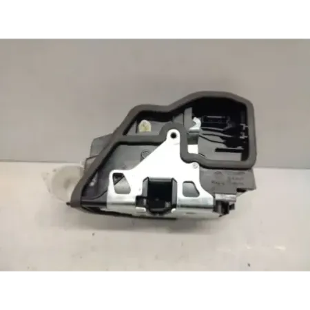 Serrure porte avant gauche bmw serie 1 e87/e81