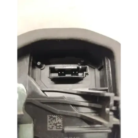 Serrure porte avant gauche bmw serie 1 e87/e81