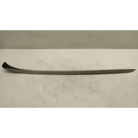 Baguette lateral pare-brise gauche bmw serie 3 e90/e91