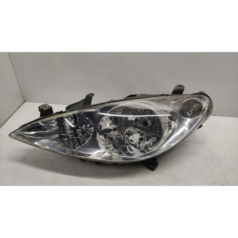 Phare gauche peugeot 307