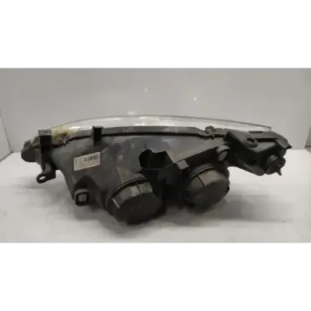 Phare droit peugeot 307