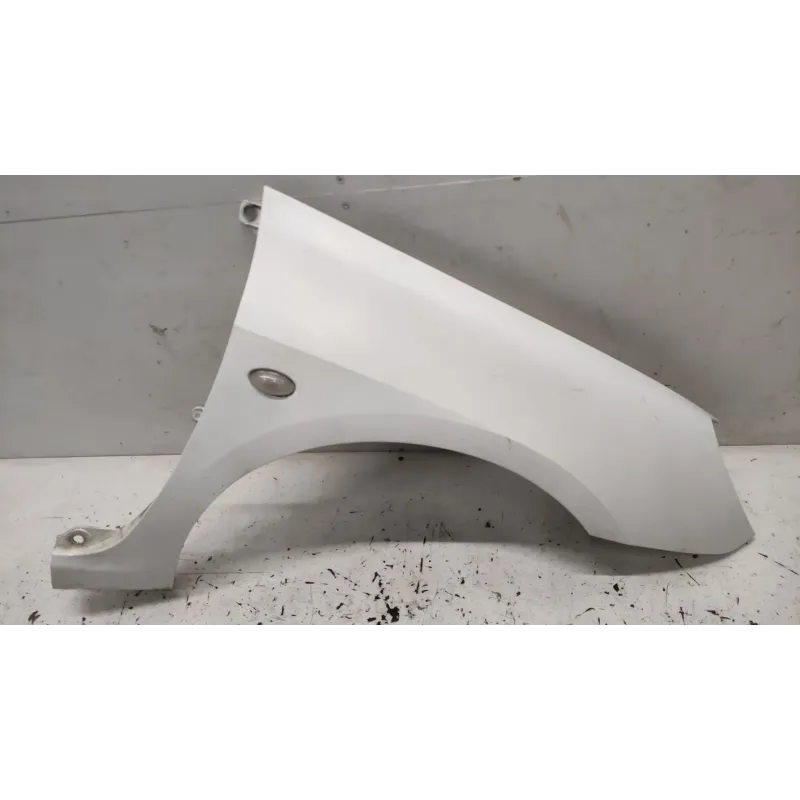 Aile avant droite peugeot 307