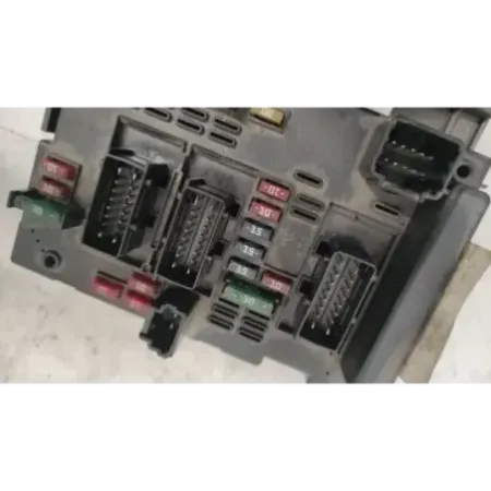 Boite a fusibles peugeot 307