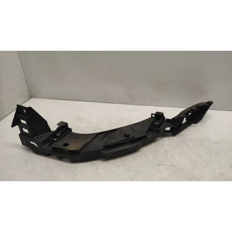 Support phare gauche volkswagen polo 6r/6c v