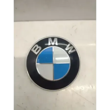 Sigle capot bmw serie 1 e87/e81