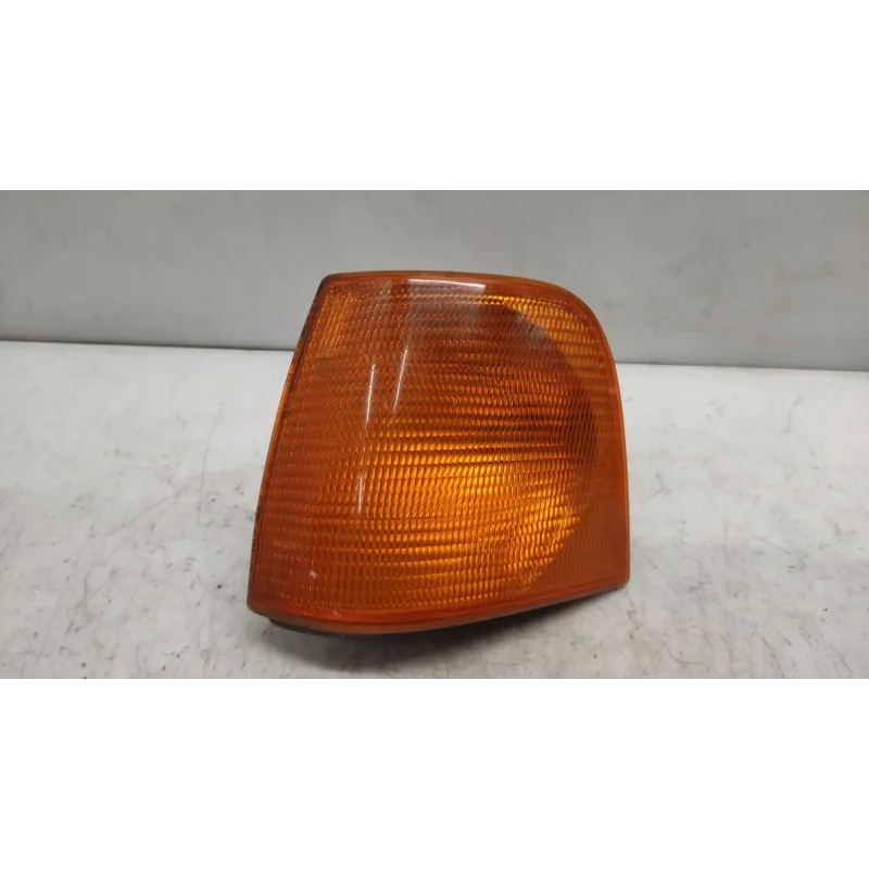 Clignotant avant gauche audi audi