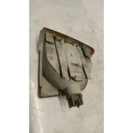 Clignotant avant droit audi audi