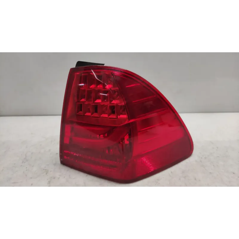 Feu arriere droit bmw serie 3 e90/e91