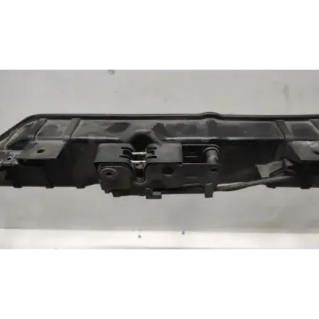 Armature avant audi a4 8k b8