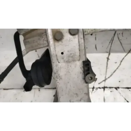 Renfort pare-choc avant audi a4 8k b8