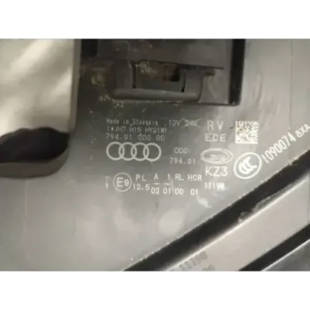 Phare gauche audi a1 8x