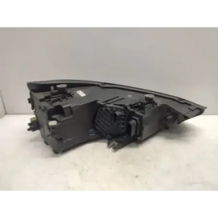Phare gauche audi a1 8x