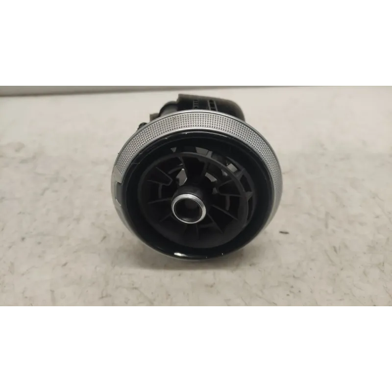 Grille aeration audi a3 8v