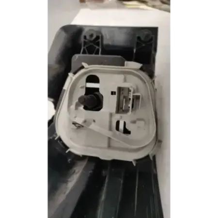 Feu arriere gauche volkswagen touran 5t iii