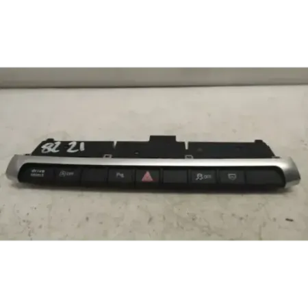 Bouton de warning audi a3 8v