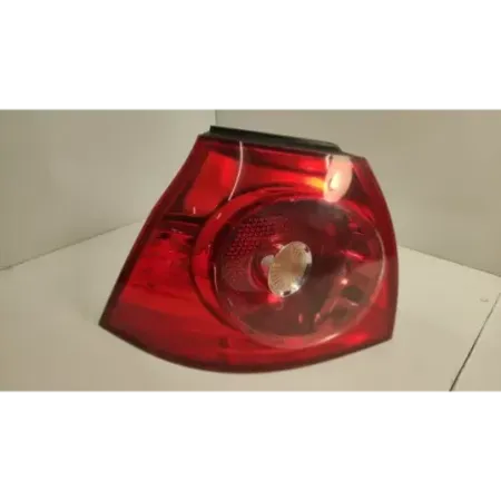 Feu arriere gauche volkswagen golf 5 v