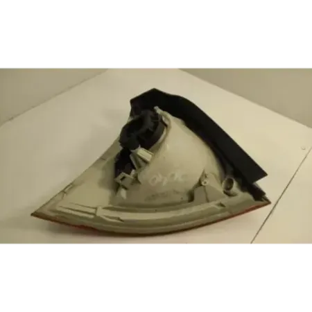 Feu arriere droit volkswagen golf 5 v