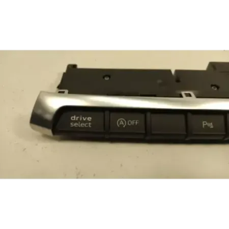 Bouton de warning audi a3 8v