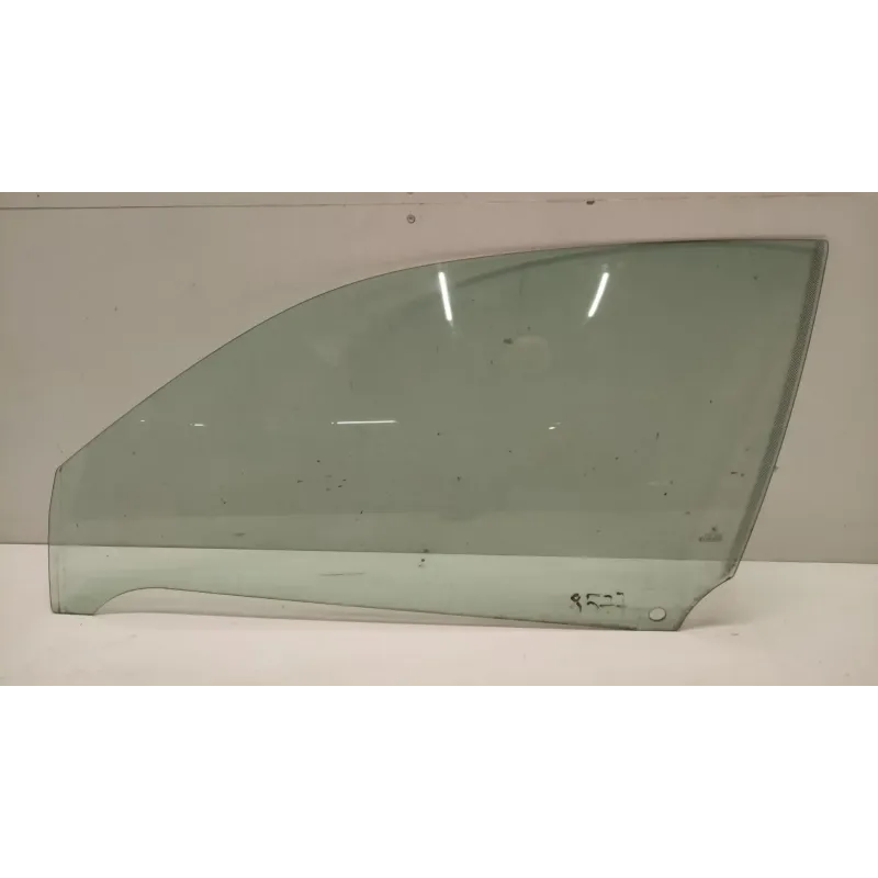 Glace porte avant gauche bmw serie 3 e46