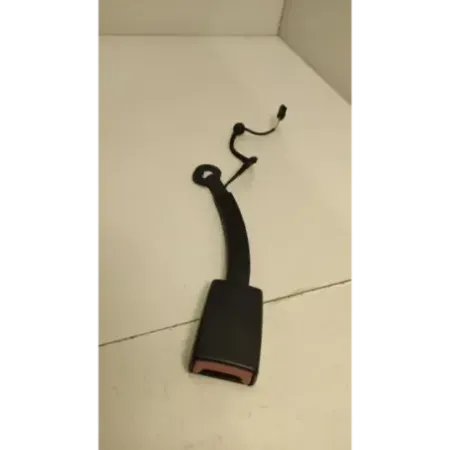 Pretensionneur avant droit volkswagen golf 7 vii