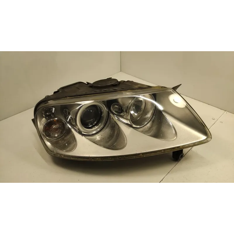 Phare droit volkswagen touareg 7l i