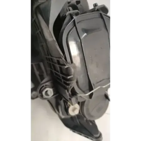 Phare droit volkswagen touareg 7l i