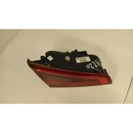 Feu arriere interieur gauche audi a3 8v