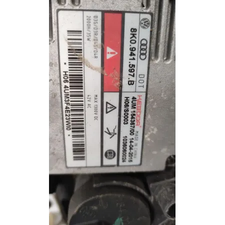 Phare droit audi a3 8v