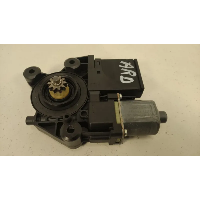 Moteur leve-glace arriere droit renault scenic 3