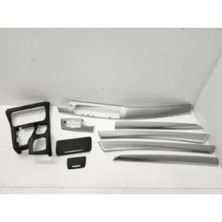 Insert decoratif bmw serie 5 f10/f11