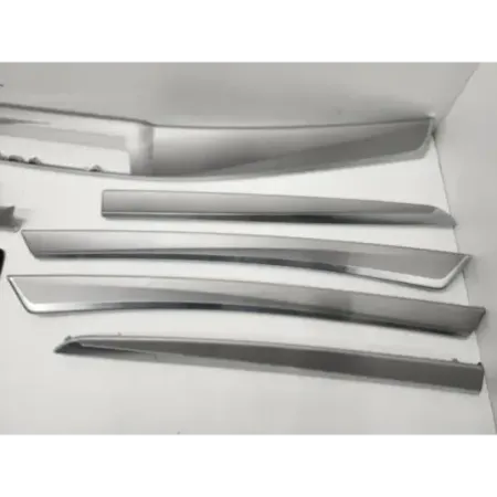 Insert decoratif bmw serie 5 f10/f11