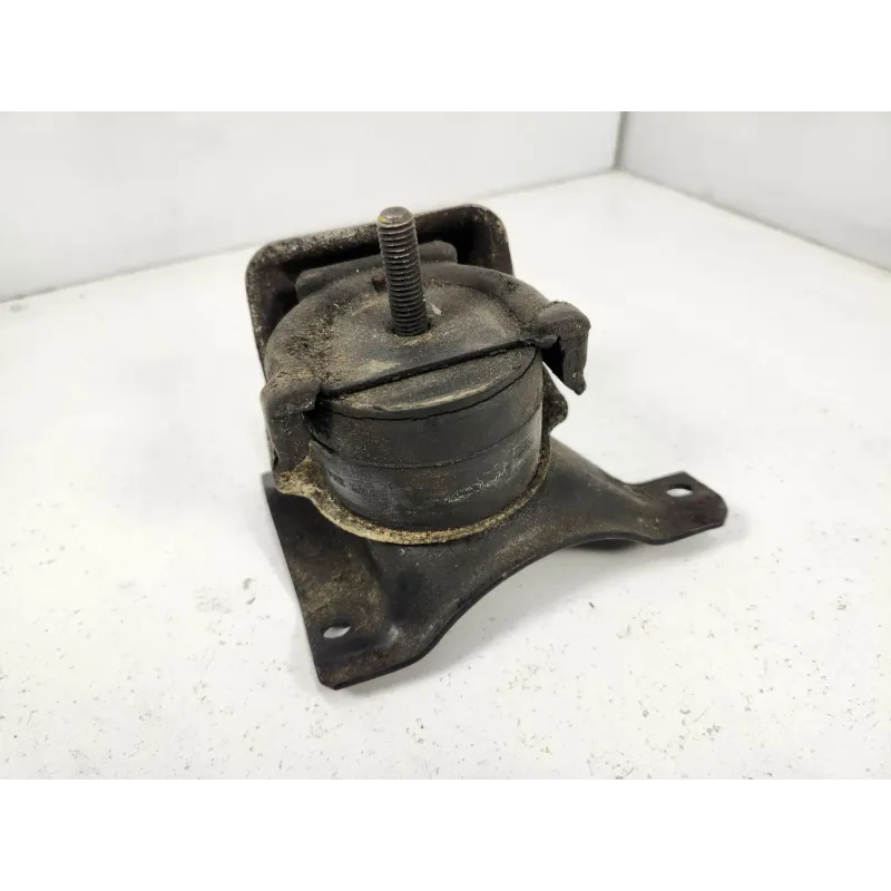 Silentbloc moteur avant droit bmw serie 3 e30