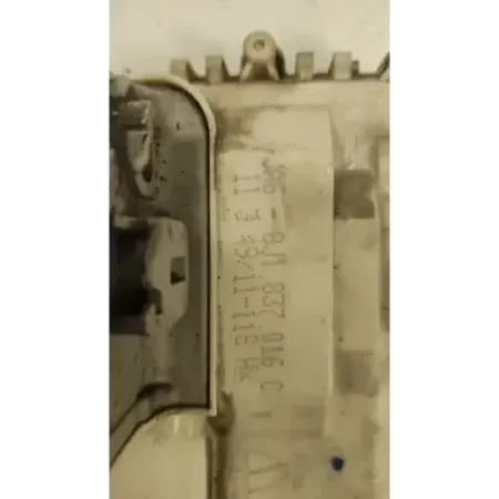 Serrure porte avant droit audi a4 8k b8