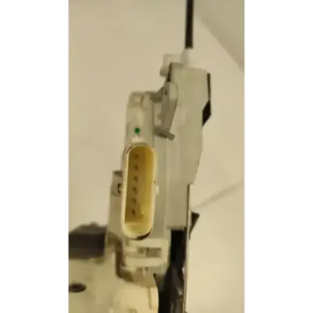 Serrure porte avant droit audi a4 8k b8