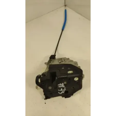 Serrure porte avant droit audi a4 8k b8