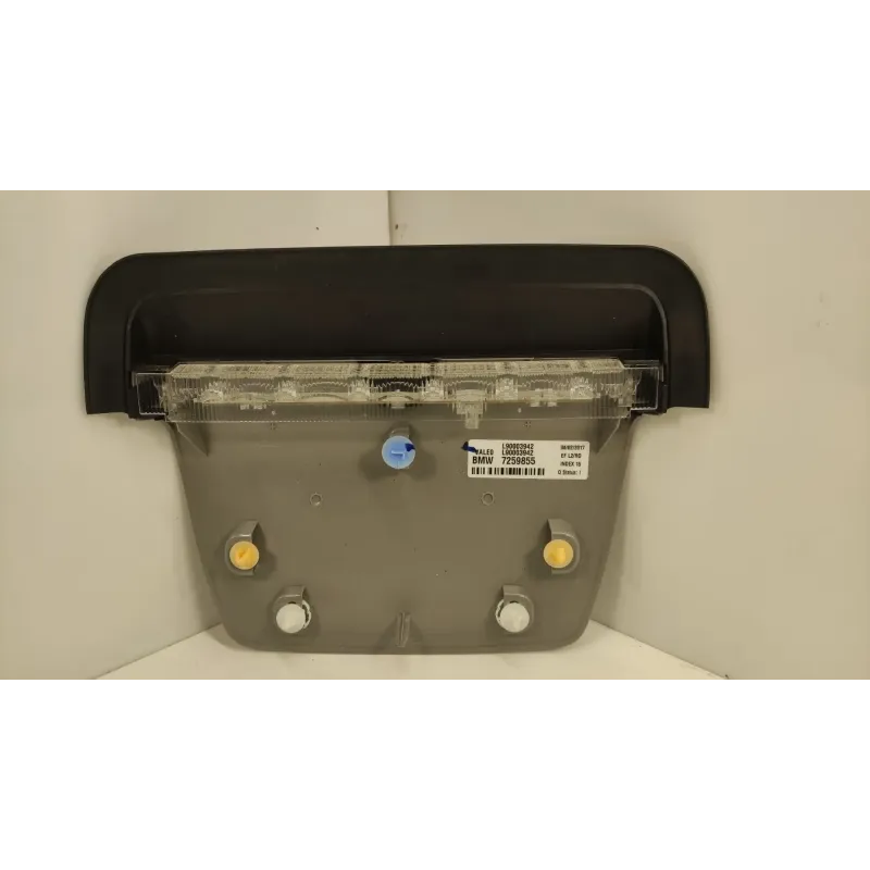 3eme feu stop supplementaire bmw serie 3 f30/f31