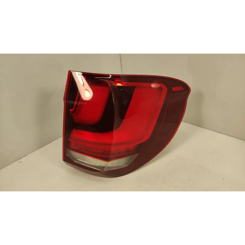 Feu arriere droit bmw x5 f15