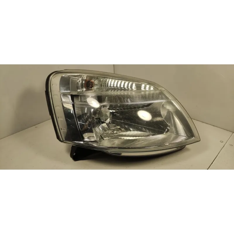 Phare droit citroen berlingo 1