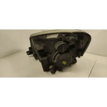 Phare droit citroen berlingo 1
