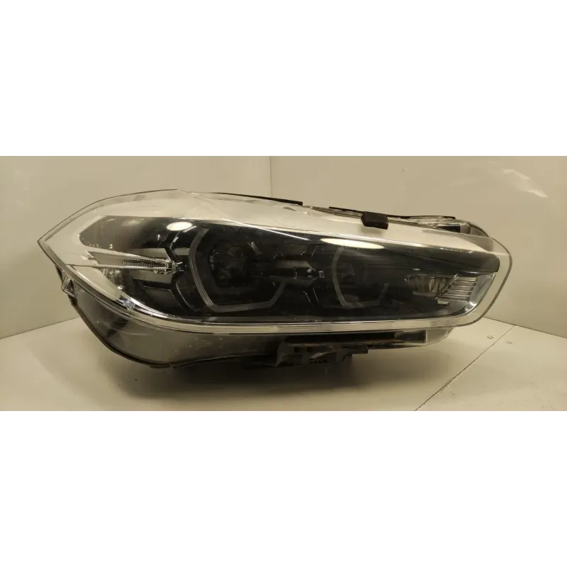 Phare droit bmw x2 f39