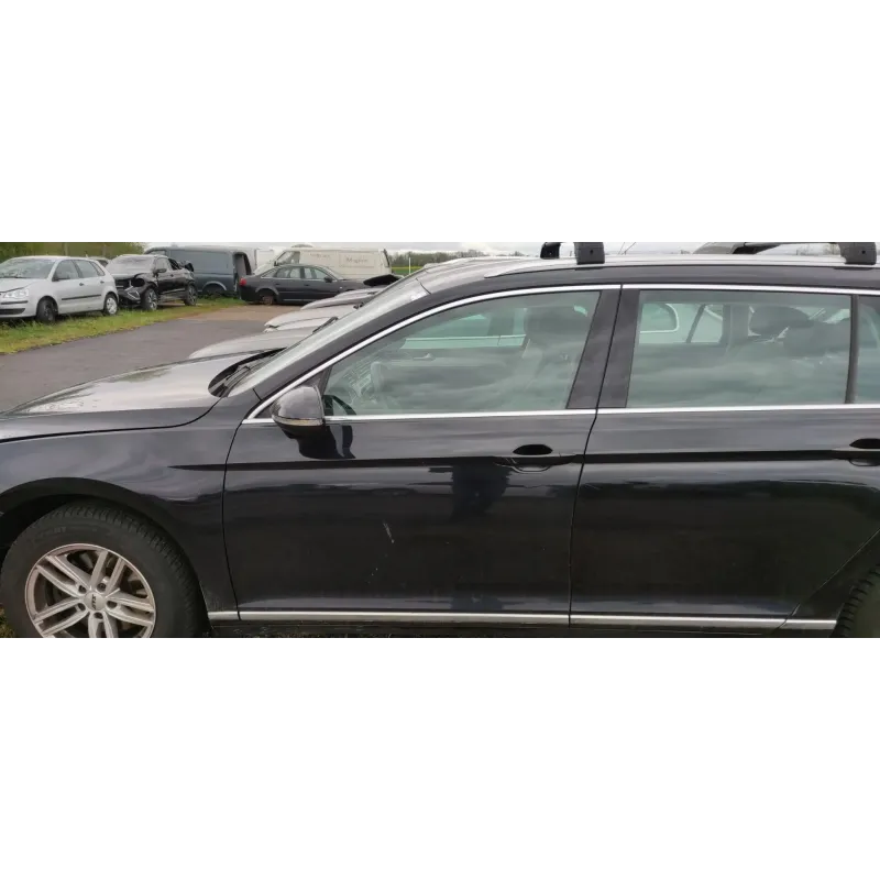 Porte avant gauche volkswagen passat 36 b7