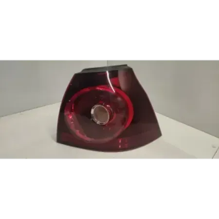 Feu arriere droit volkswagen golf 5 v