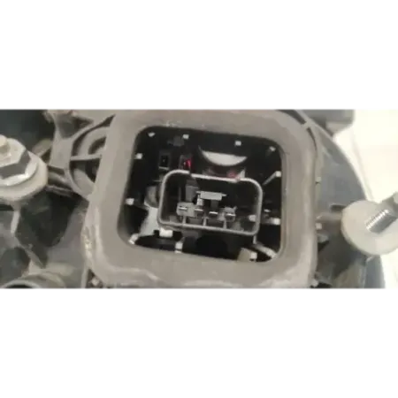 Feu arriere droit volkswagen golf 5 v