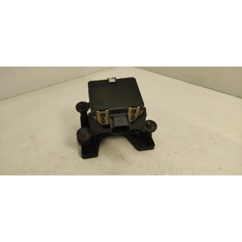 Radar anticollision volkswagen passat 36 b7
