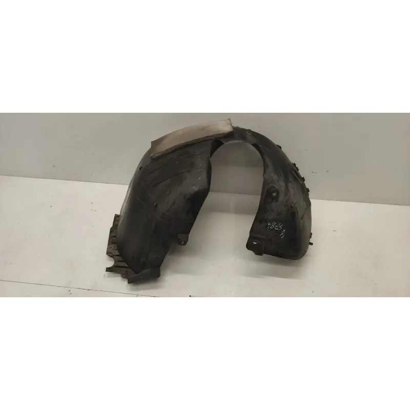 Pare-boue aile avant gauche 1/2 volkswagen passat 36 b7