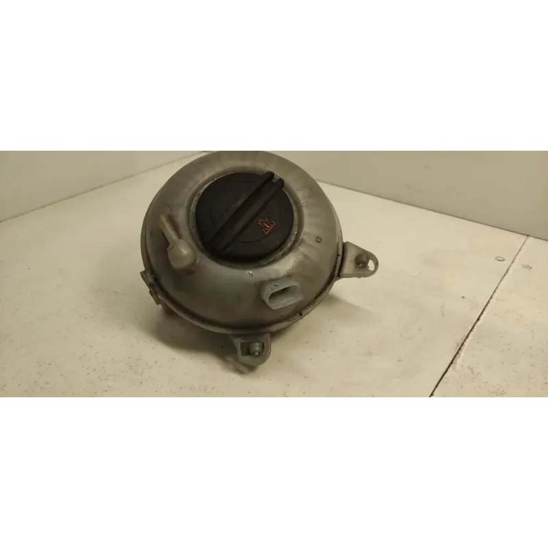 Vase expansion volkswagen passat 36 b7