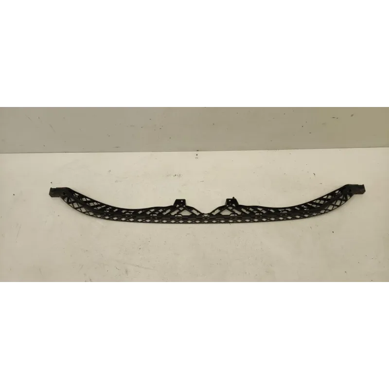 Traverse superieur armature avant volkswagen passat 36 b7