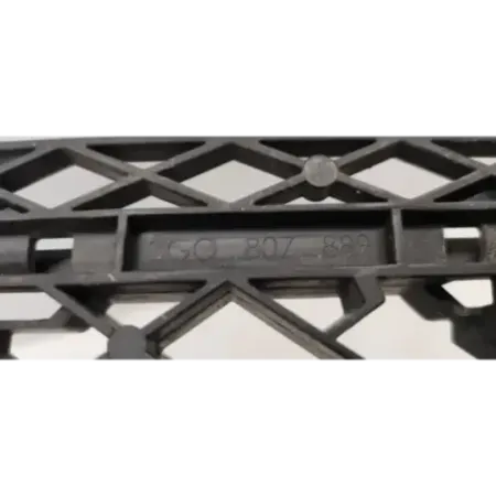 Traverse superieur armature avant volkswagen passat 36 b7