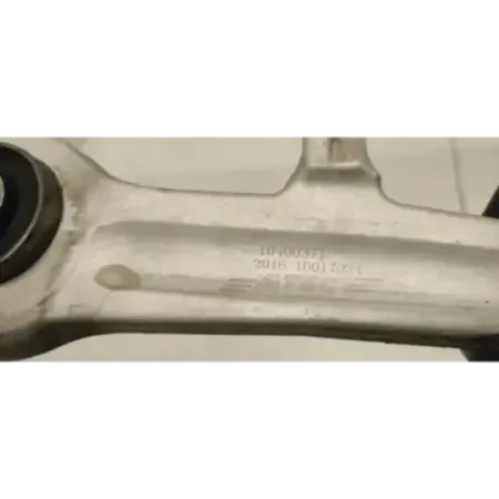 Bras inferieur avant gauche audi a4 8d b5