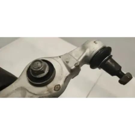 Bras inferieur avant gauche audi a4 8d b5